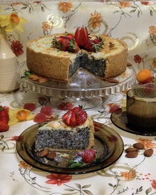 Творожник с маком и миндалем