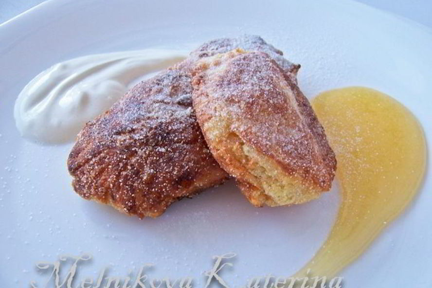 Рецепт творожники с яблоком и морковью