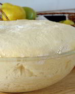 Сдобное дрожжевое тесто для плюшек