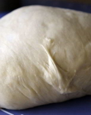 Сдобное дрожжевое тесто в хлебопечке