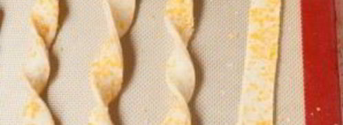 слоеное тесто с сыром. Шаг 8