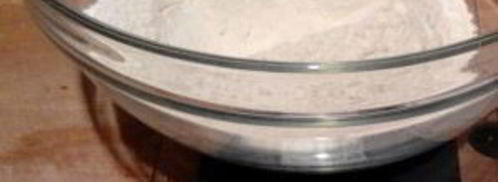 тонкое тесто для пиццы без дрожжей. Шаг 2