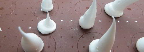 рождественское полено с пряной вишней и розмарином. Шаг 2