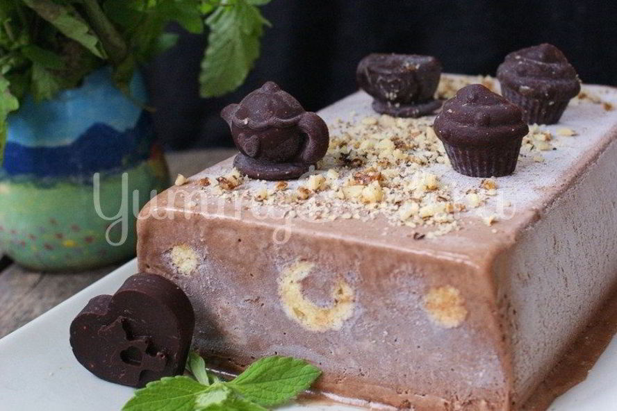 Рецепт шоколадный семифредо с бисквитом