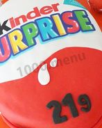 Торт Киндер Сюрприз из мастики