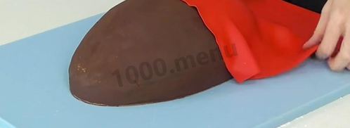 торт киндер сюрприз из мастики. Шаг 15