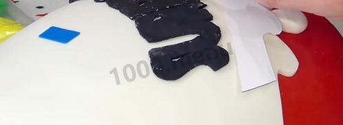 торт киндер сюрприз из мастики. Шаг 21