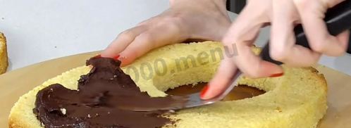 торт киндер сюрприз из мастики. Шаг 6