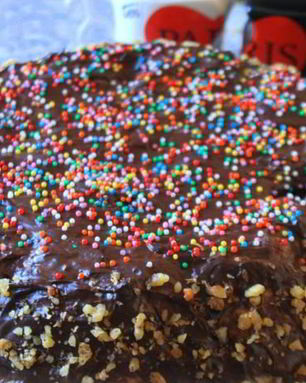 Торт Пища богов с именным кремом