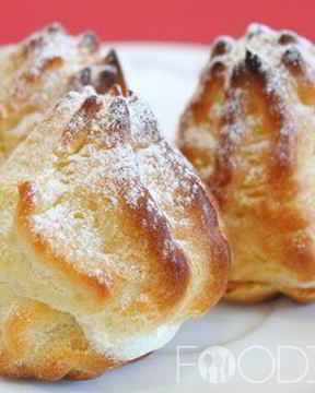 Профитроли с заварным кремом