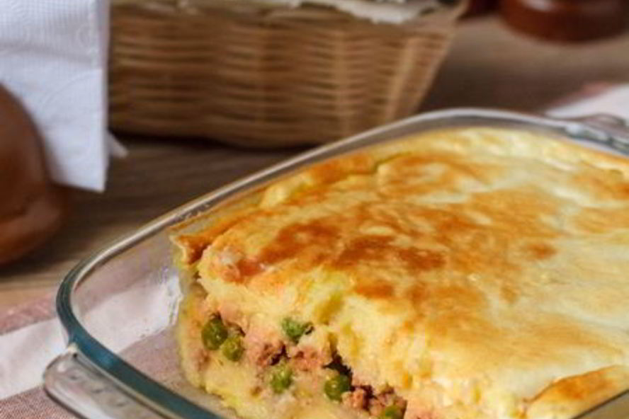 Рецепт картофельная запеканка с мясом и горошком