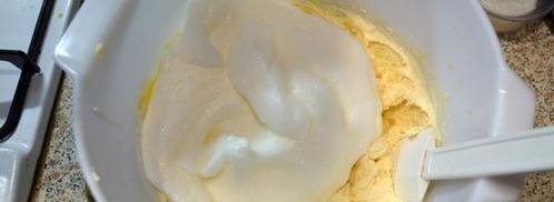 творожная запеканка со сгущенкой. Шаг 4