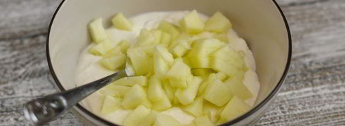 запеканка с яблоками. Шаг 2