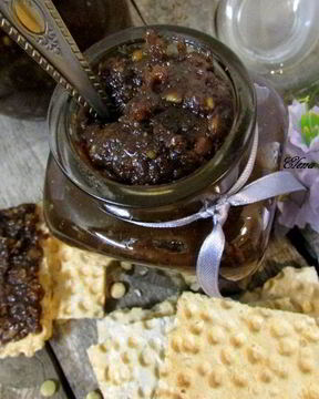 Чечевичный джем с орехами