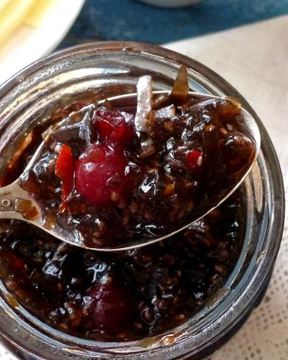 Чиа-джем из морской капусты и клюквы