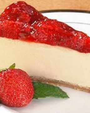 Чизкейк с клубничным джемом