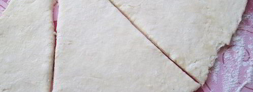 елочка с джемом из творожно-слоеного теста. Шаг 3