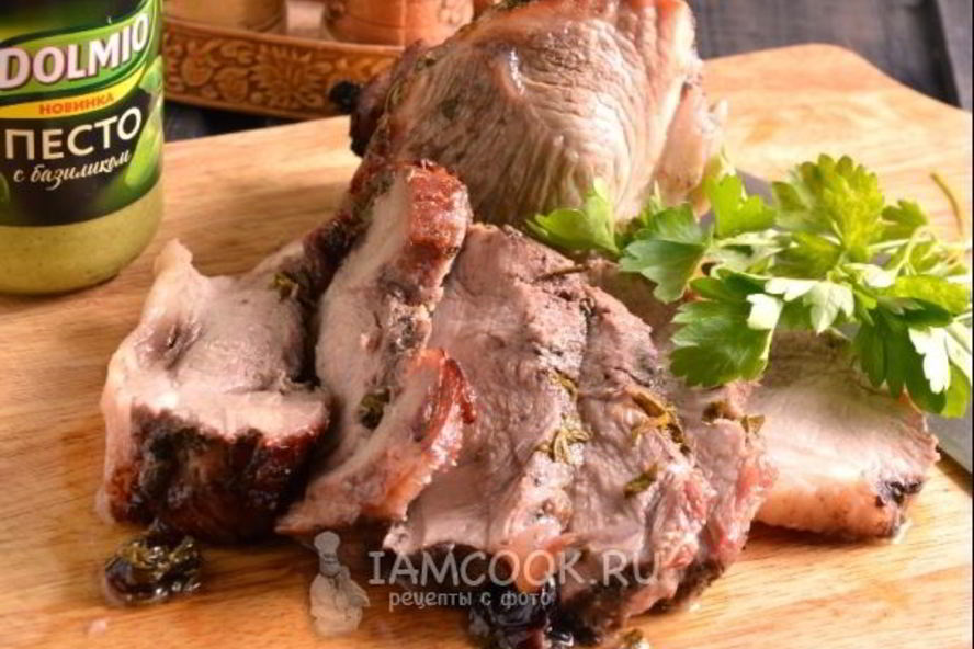 Рецепт свинина, запеченная с вишневым джемом и вином