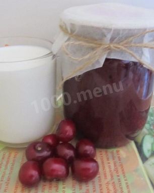 Вишневый джем из вишни