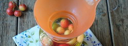 компот из ранеток и слив на зиму. Шаг 9