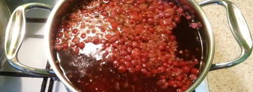 компот из замороженной смородины и малины. Шаг 3