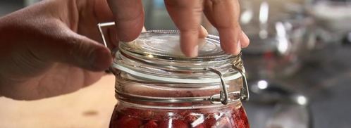 компот из земляники и малины. Шаг 2