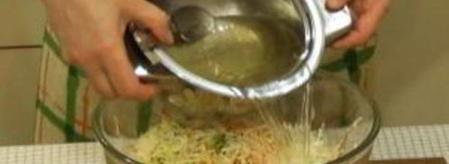 капуста, маринованная за сутки. Шаг 3