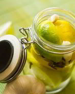 Маринованные соленые лимоны