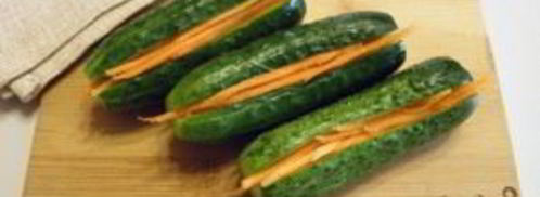 огурцы маринованные с морковью. Шаг 3