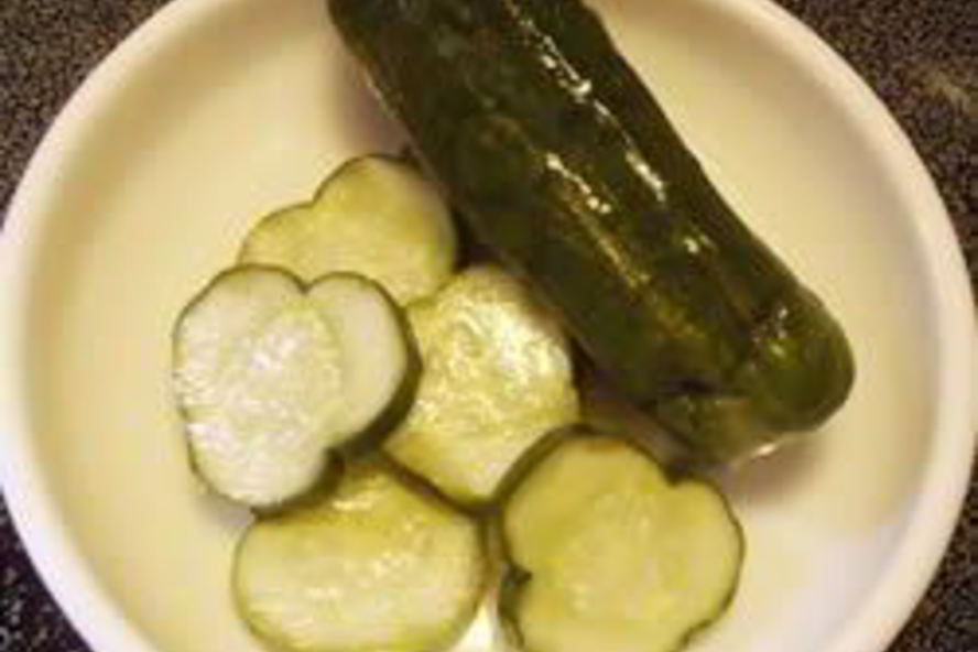 Рецепт остренькие маринованные огурчики с укропом