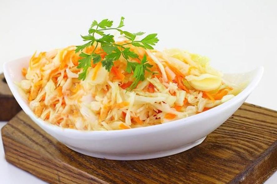 Рецепт капуста с чесноком горячим рассолом