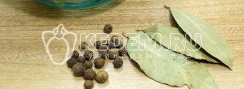 малосольные огурцы в банке. Шаг 4