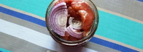 соленая горбуша с луком в масле. Шаг 6