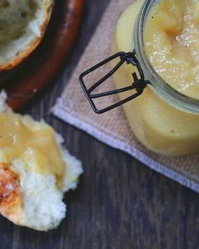 Банановое варенье с кокосом и ананасом