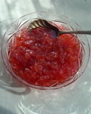 Розовое варенье пятиминутка