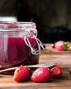 Варенье из клубники и смородины