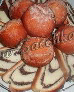 Завиванцы с маком и пампушки с вареньем из розы