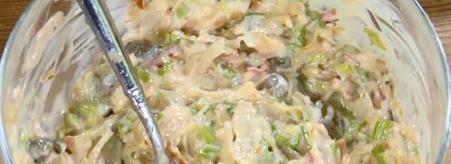 бутерброд с ветчиной, квашеной капустой, яблоками и сыром. Шаг 12