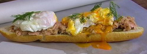 бутерброд с яйцом, тунцом и тапенадом. Шаг 6