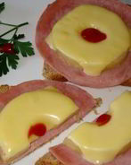 Бутерброды с ананасом