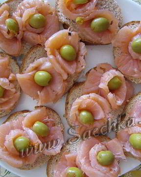 Бутерброды с красной рыбой