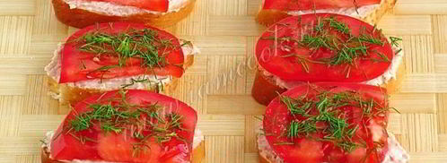 бутерброды с куриным паштетом и сыром. Шаг 10