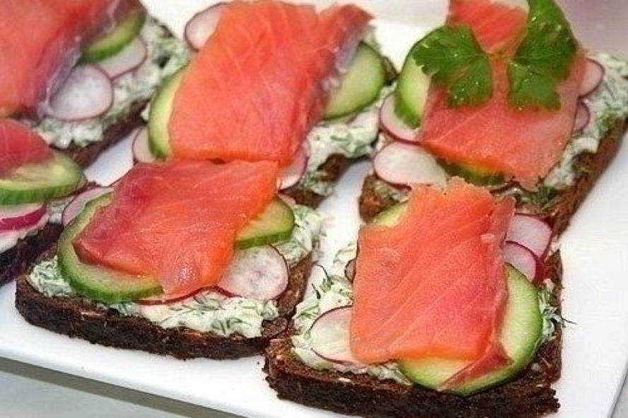 Рецепт бутерброды с семгой и редисом