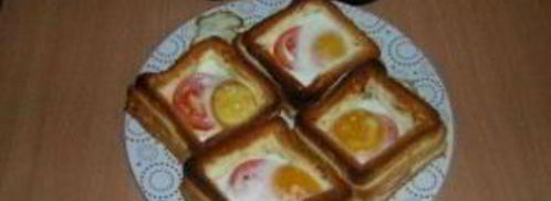 бутерброды с яйцом и колбасой. Шаг 5