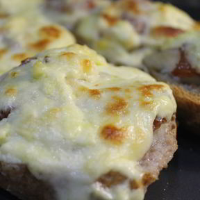 Бутерброды с красной рыбой