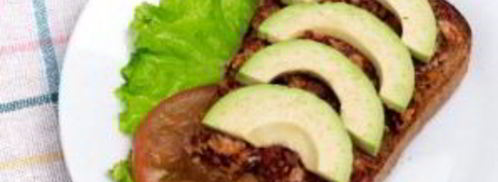 сытный бутерброд с авокадо. Шаг 3