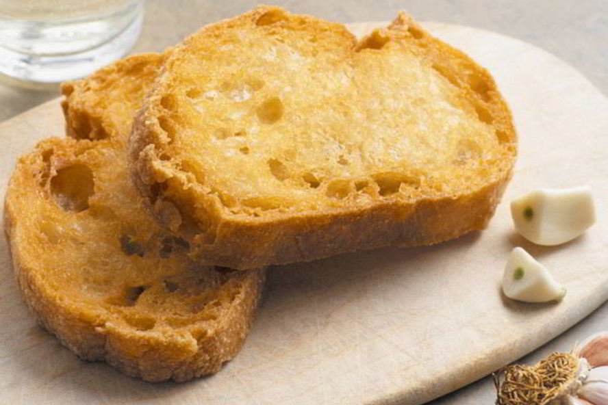 Рецепт гренков с чеснокома