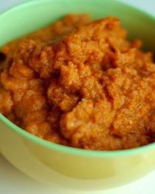 Икра из баклажан с чесноком и орехами