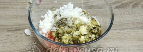 икра из баклажанов со свежими помидорами. Шаг 10