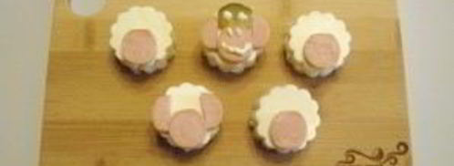 канапе обезьянки на шпажках. Шаг 8